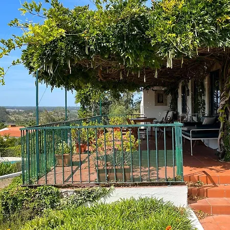 Casa Da Quinta Do Outeiro * Reveles (Montemor-o-Velho)