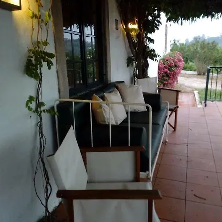 Casa Da Quinta Do Outeiro * Reveles (Montemor-o-Velho)