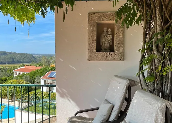 Casa Da Quinta Do Outeiro * Reveles (Montemor-o-Velho)