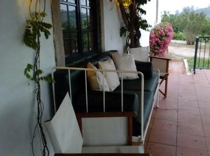 Casa Da Quinta Do Outeiro * Reveles (Montemor-o-Velho)